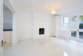 3 bedroom Flat to re...